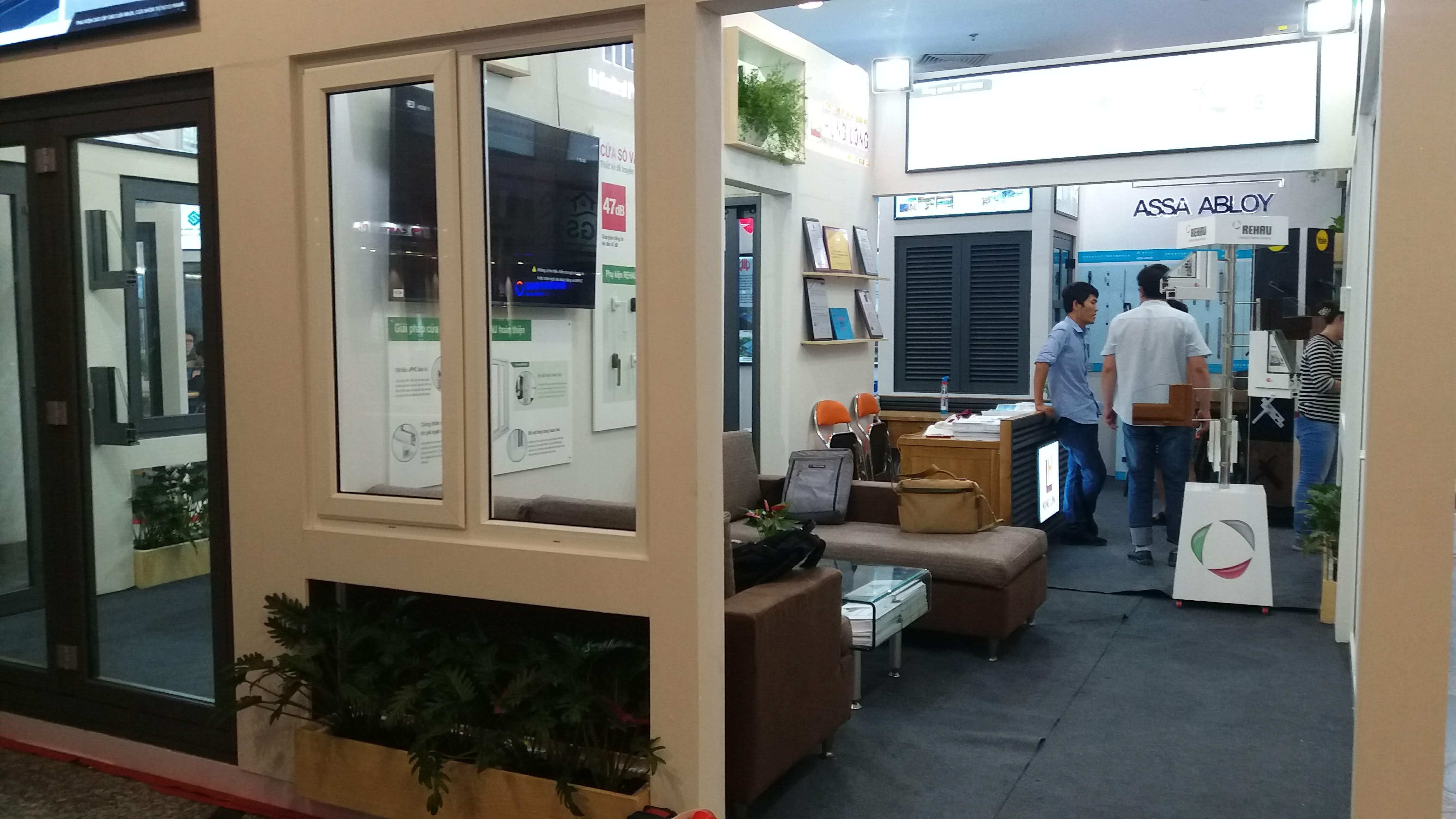 Thi công gian hàng triểm lãm tại Hà Nội.-1